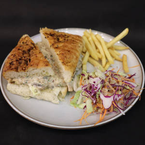 Creamy Mushroom Cheese Sandwich