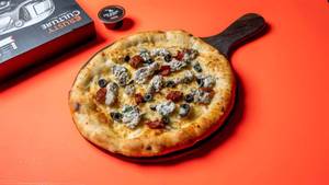 Truffle Forest Chicken Pizza