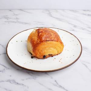 Eggless pain au chocolate croissant