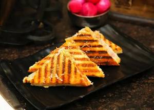 Veg Club Grilled Sandwich