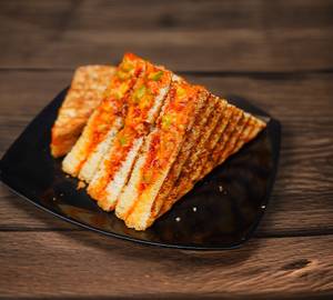 Chilli Chatpata Sandwich ( 4 Pieces)