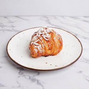 Eggless Almond Croissant