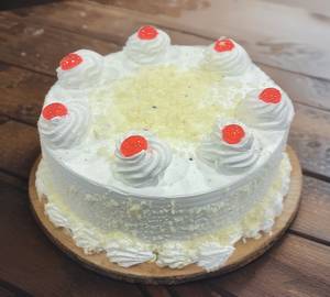 White Forest Cake 500Grams