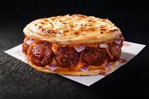Crispy Baked Hot Garlic Chicken Paratha Burger