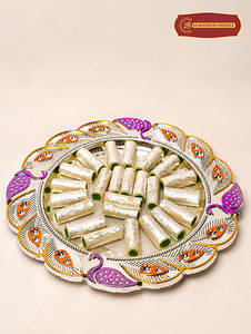 Kaju Pista Roll