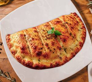 Paneer staff garlic bred