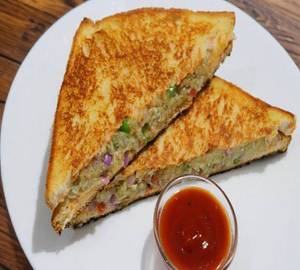 Grilled aloo sandwitch 