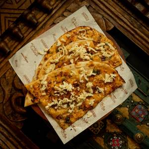 Cheese Garlic Naan
