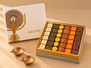 Golden Lantern Box (36 Pcs)