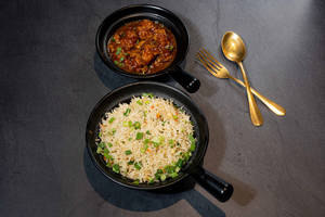 Veg Fried Rice With Gobi Manjurian Combo