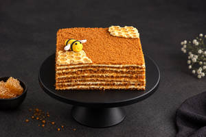 Classic Medovik Cake - 400g