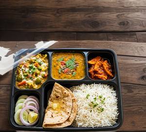 Ghar Jaisi Veg Thali