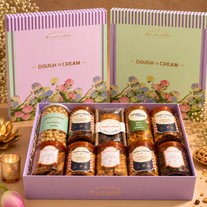 Premium Diwali Gourmet Hamper (Includes a Free Candle)
