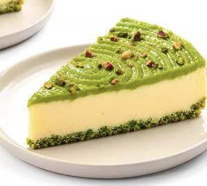 Kunafa Cheesecake (1 Slice)