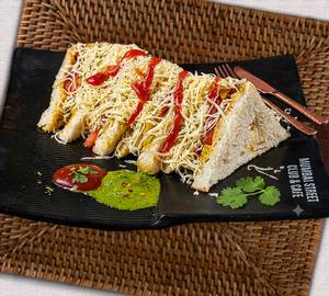 Cheese egg sandwich