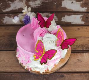 Eggless Design Cake