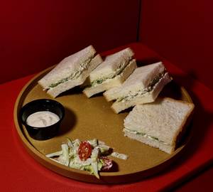 Coleslaw Sandwich