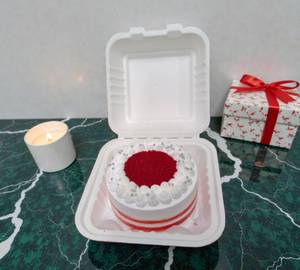 Special Regal Red Velvet Bento Cake (240G)