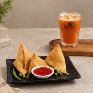 Peach Iced Tea + 1 Aloo Samosa
