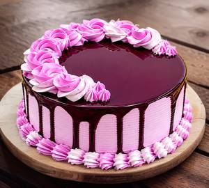Blackcurrant cream cake