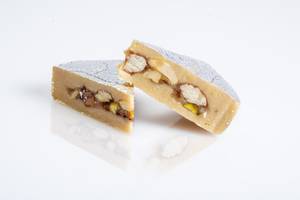 Kaju Pizza