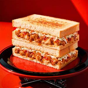 Chipotle Chicken Sando (Sandwich)