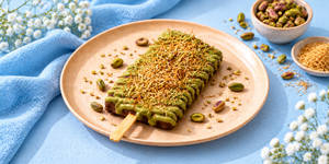 Pista Kunafa Popsicle Waffle