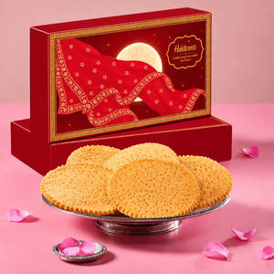 Karwa Chauth Fikki Mathi