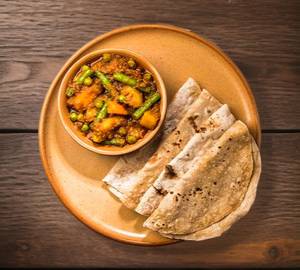 Ghar Ki Thali Seasonal Veg / Dal With 3 Tawa Rotis