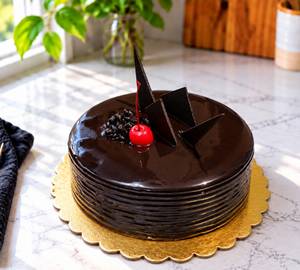 Chocolate truffle cake