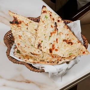 Garlic Naan
