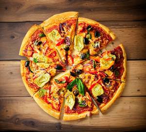 Tandoori Cheese Corn Pizza