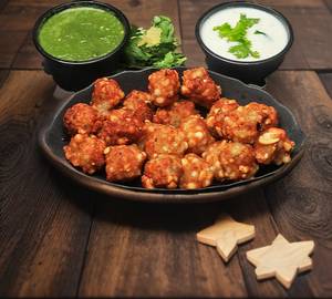 Kuttu Pakodi With Dahi