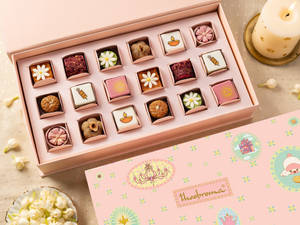 Diwali Special Assorted Mithai Confectionery Gift Box [18 pcs]