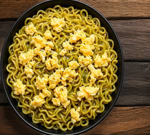 Egg Spicy Green Chili Maggi