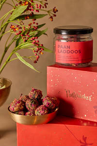 Paan Laddoos ( Single Small Jar )