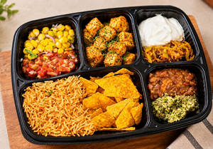 Paneer Makhani Loaded Nachos