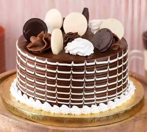 Triple chocolate flavour exotic cakes