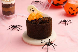 Halloween Chocolate Round Pastry