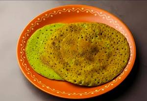 Mudakathan Ilai Dosa- 3 Pcs