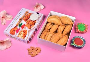 Dry Gujiya Super Saver Pack (4 Box, 500 g)