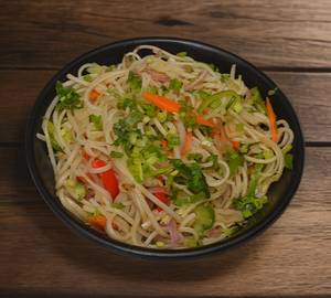 Veg hakka noddle