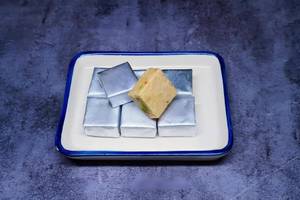 Vanilla Mewa Bites