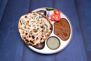Rajma With Aloo Paneer Mix Kulcha