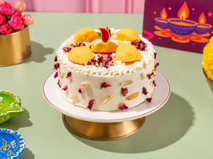 Mithai Magic Rasmalai Cake - 500Gm