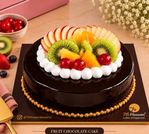 Fruit chocolate flavour exotic cakes