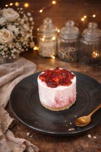 No Bake-strawberry Cheesecake (130 Gms)