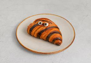 Halloween croissant