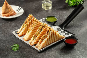 Samosa Sandwich