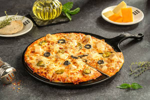 Thyme Grilled Chicken, Jalapeno, Olives Pizza